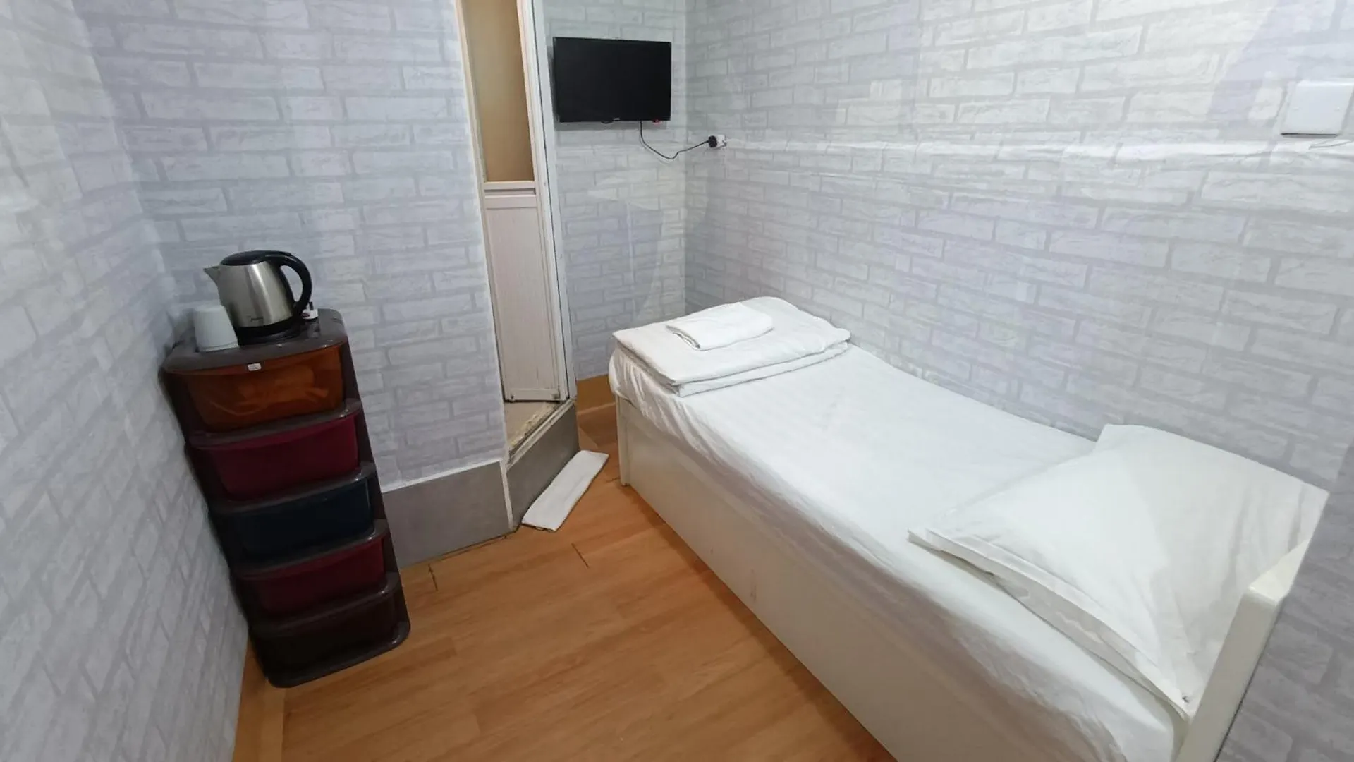 Cozy Inn Jordan Station Hong Kong Guest house
