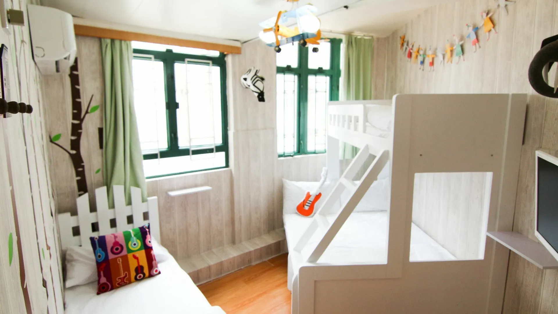 Guest house Cozy Inn Jordan Station Hong Kong China